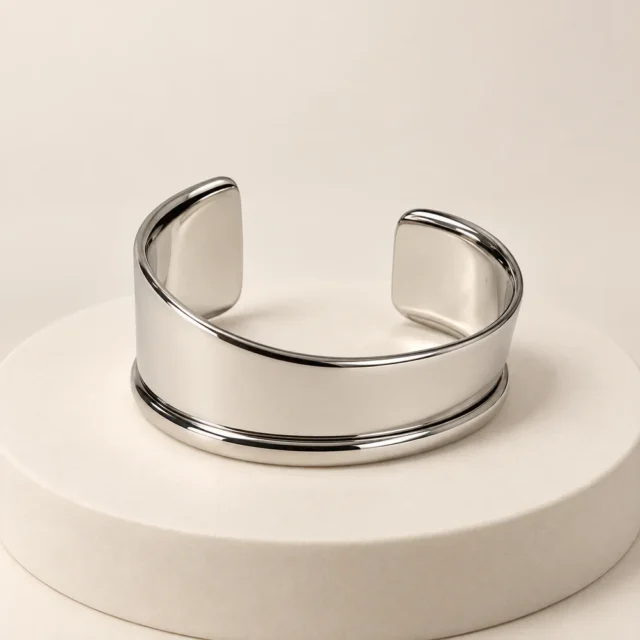 Pulsera de plata ancha lisa